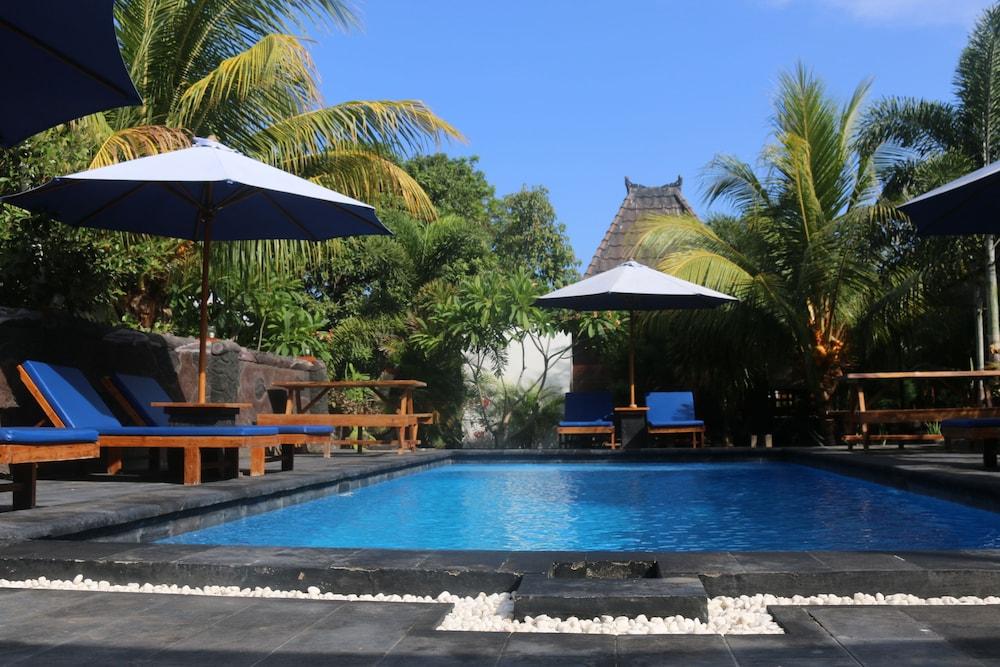 คัลเลอร์ คอตเทจ Hotel กิลิไอร์ ภายนอก รูปภาพ